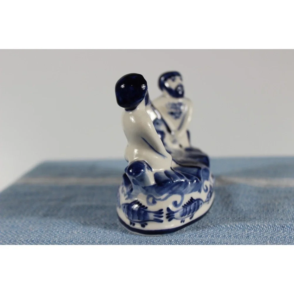 Gzhel Porcelain Figurine Blue & White Fishermen w/Net Fish Signed Ryzhenok VTG